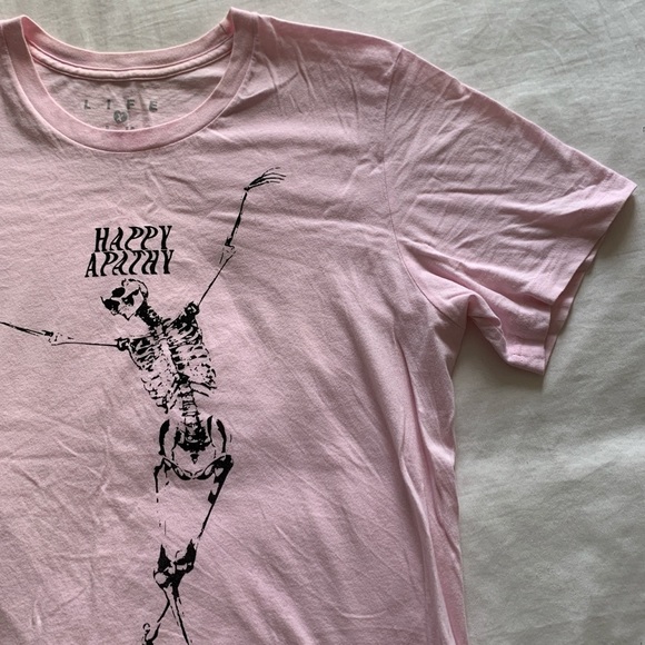 Graphic tee "Happy apathy" - Picture 2 of 2